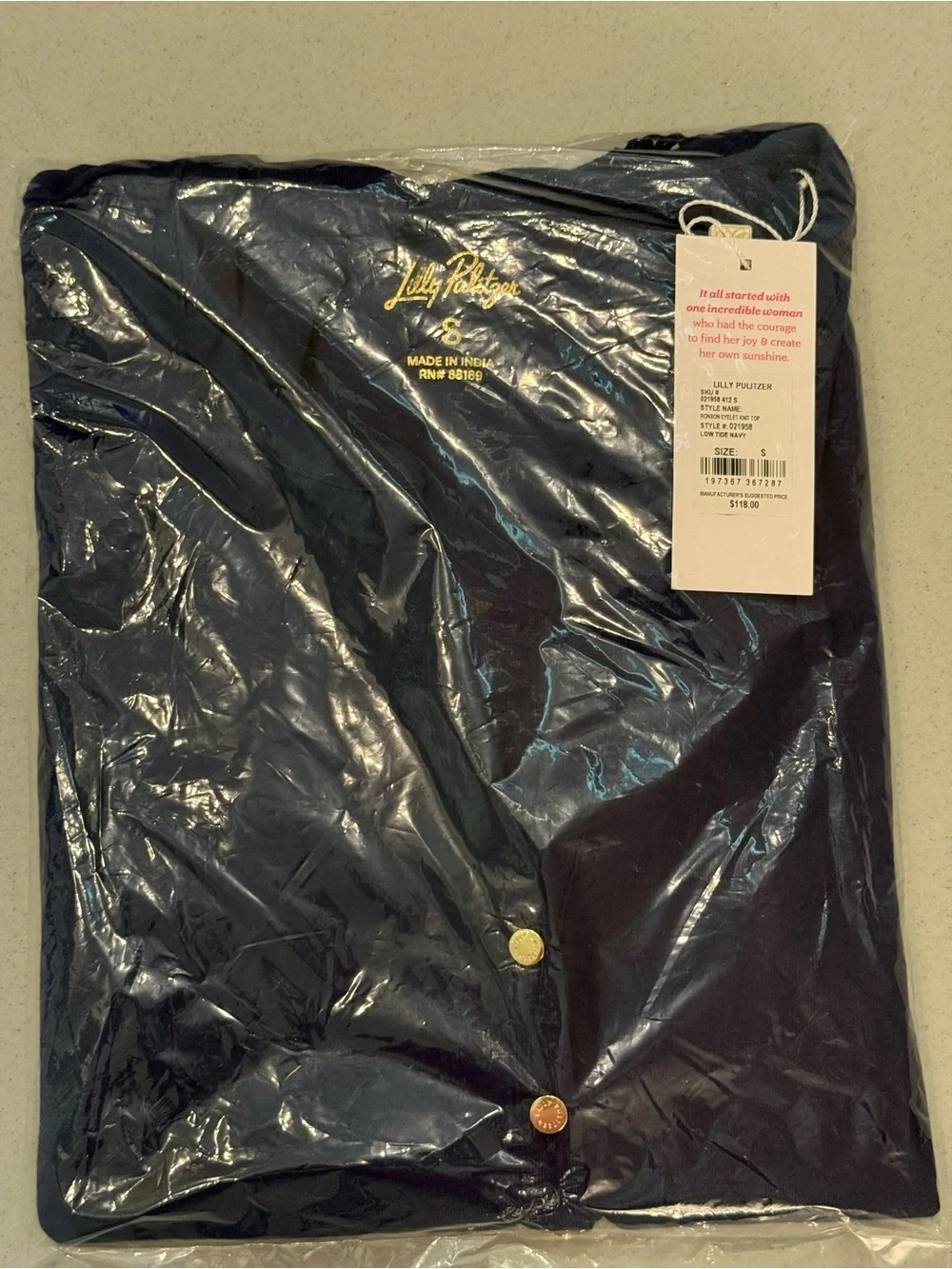 Lilly Pulitzer Ronson Eyelet low tide Navy Puff-Sleeves Top NWT